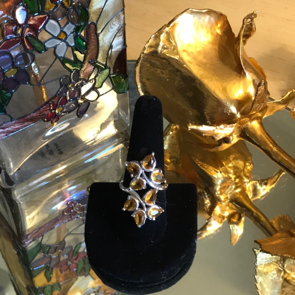 Let this gorgeous citrine floral ring get you compliments!